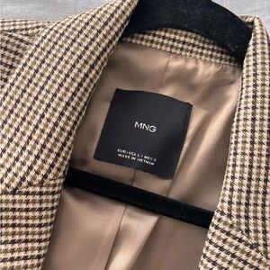 Mango Houndstooth Blazer in Brown and Cream